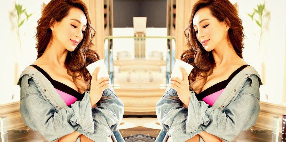 You Won't Believe This Japanese Model Is Over 50 Years Old You Won't Believe This Japanese Model Is Over 50 Years Old
