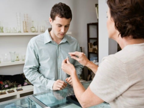 A Man's Guide To Buying Jewelry For A Woman A Man's Guide To Buying Jewelry For A Woman