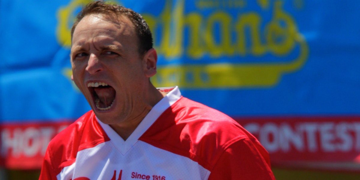 Who Is Joey Chestnut? Watch Video Of Man Breaking World Record For 32 Big Macs In 38 Minutes Who Is Joey Chestnut? Watch Video Of Man Breaking World Record For 32 Big Macs In 38 Minutes