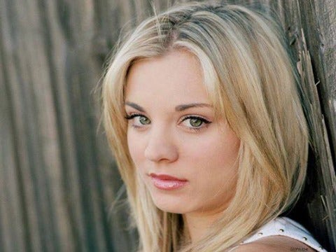 Kaley Cuoco-Sweeting Kaley Cuoco-Sweeting
