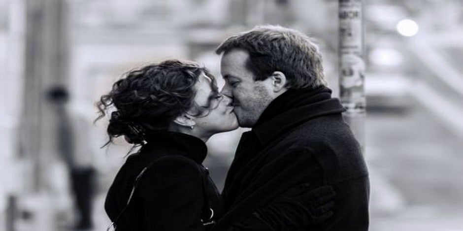 dating younger men dating younger men