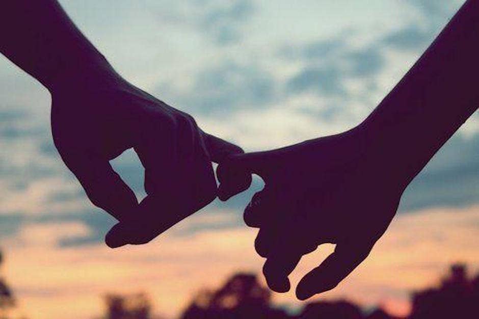 how to tell if a guy likes you how to tell if a guy likes you