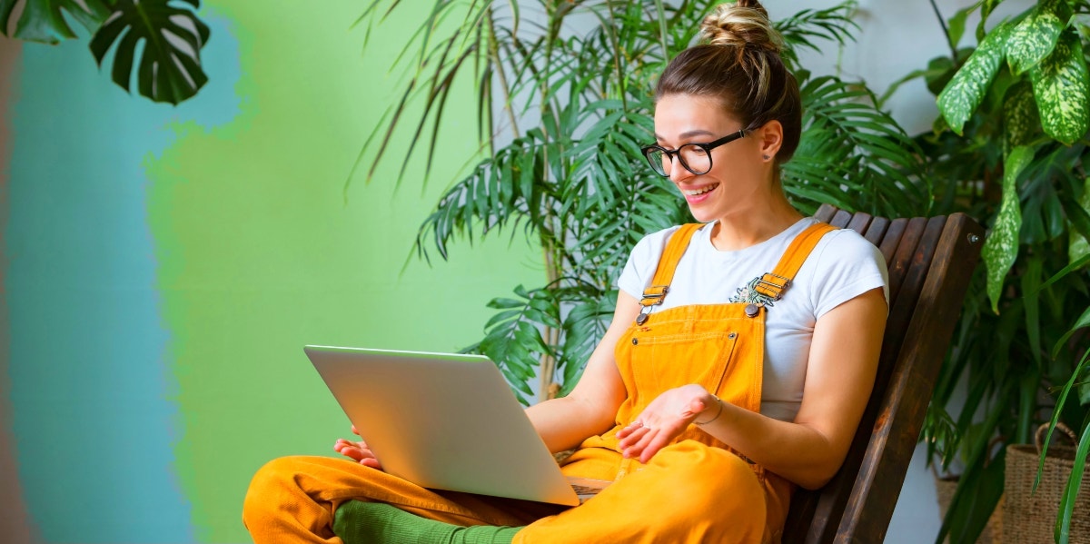 woman working on laptop computer