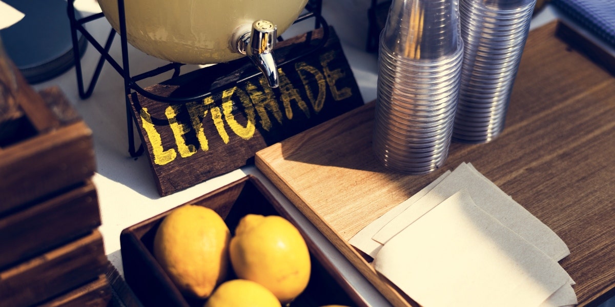 Girl Selling Lemonade To Pay For Brain Surgery Gets Support & Donations lemonade stand fundraiser