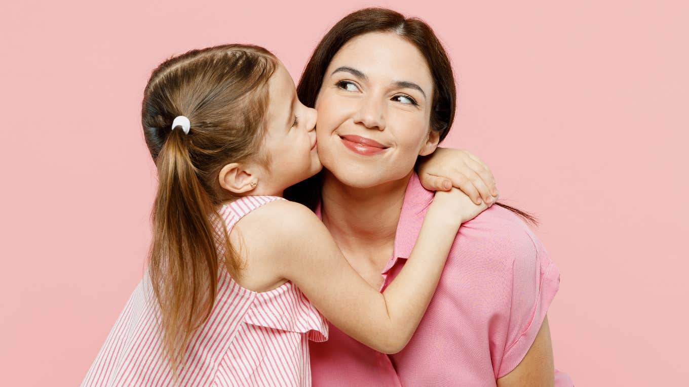 mom and daughter