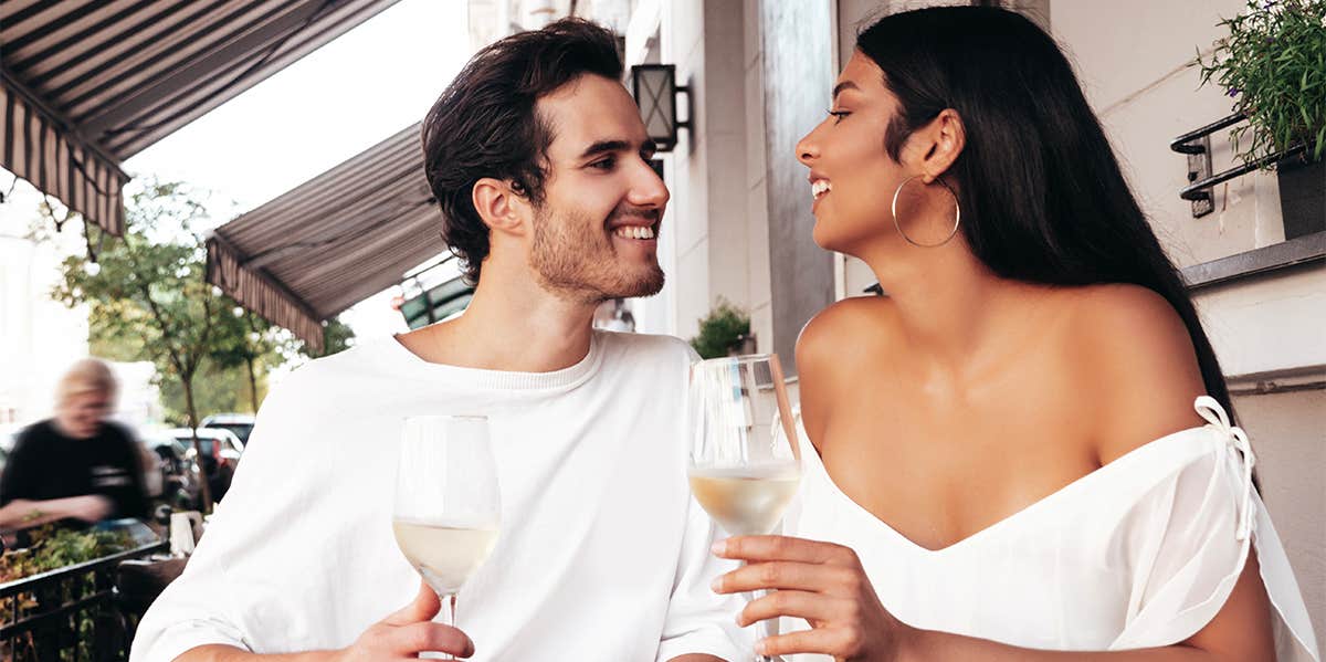 couple having champagne on date