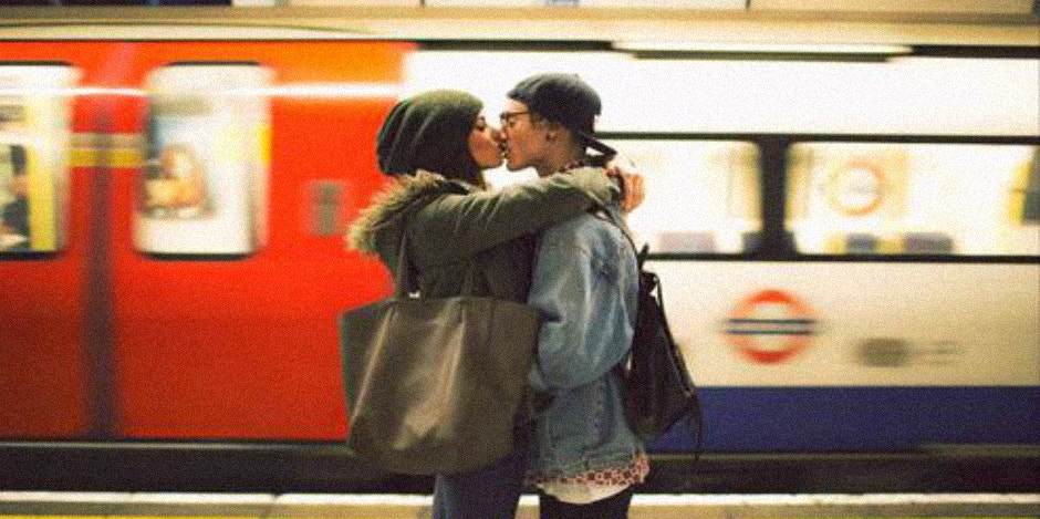 kissing in public kissing in public