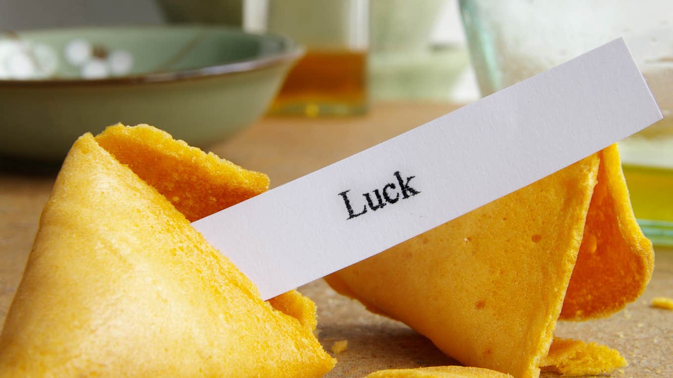Luck Comes Easily To These 5 Chinese Zodiac Signs All Week Luck Comes Easily To These 5 Chinese Zodiac Signs All Week