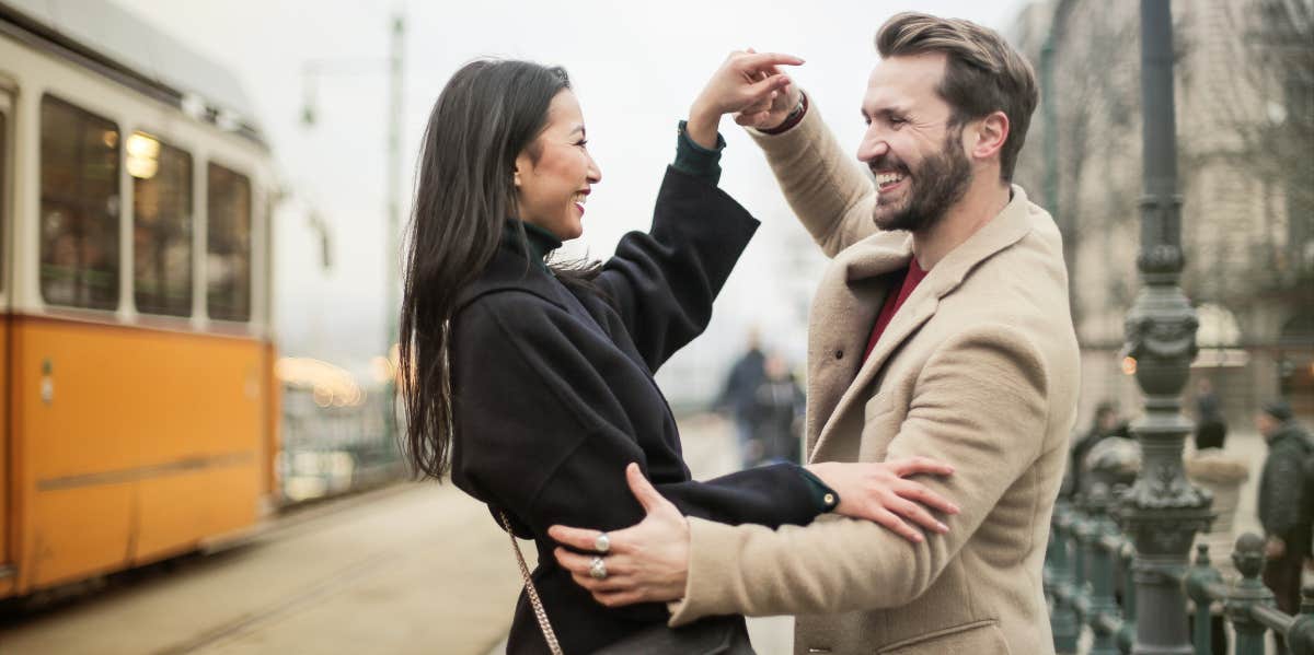 couple dancing