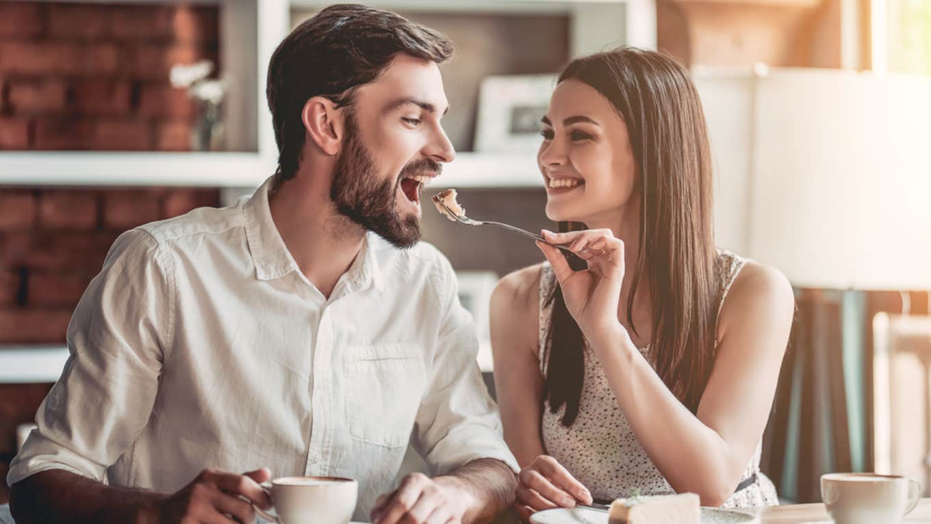 Man Believes A Woman Not Paying For His Food Is A Character Flaw woman, man, food, pay