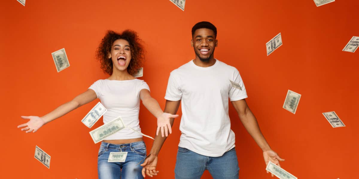 Man Stole 10K From His Girlfriend To Place A Bet, Wins 100M & Gives Her Money Back And Now She Wants $40M man, woman, money