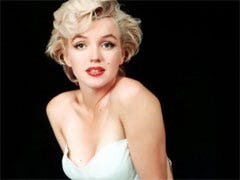Marilyn Monroe on black background