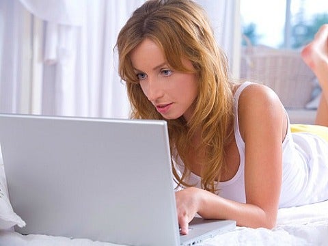 girl on compuer