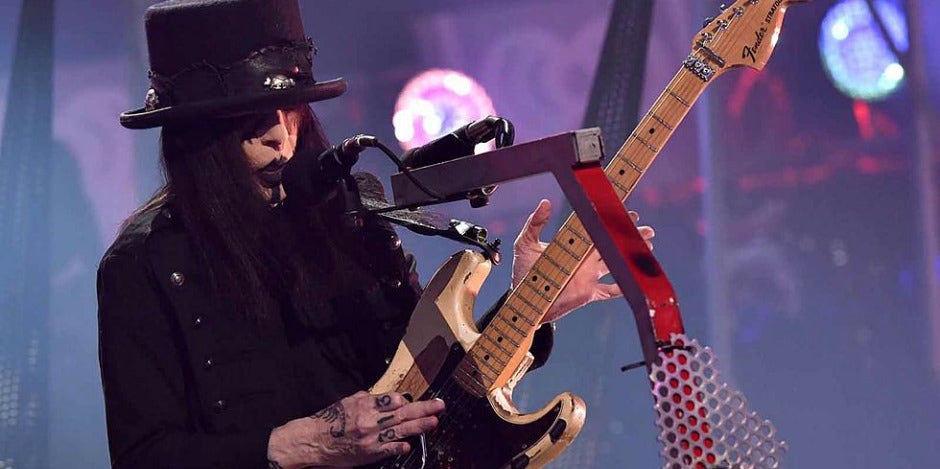 what disease does Mick Mars have what disease does Mick Mars have