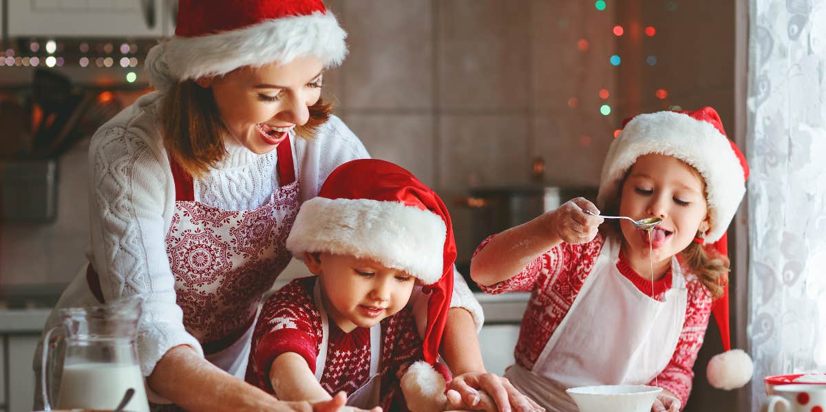 Mother Slammed After Claiming She Deserves Off On Christmas Over Her Childless Colleague christmas, mother, children