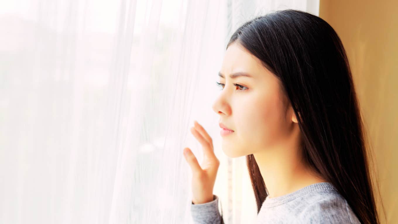 A Mom Tells Parents To Trust Your Gut After Her Bad Feeling About Her Neighbor Turned Out To Be True mom, gut instinct, neighbor, feeling