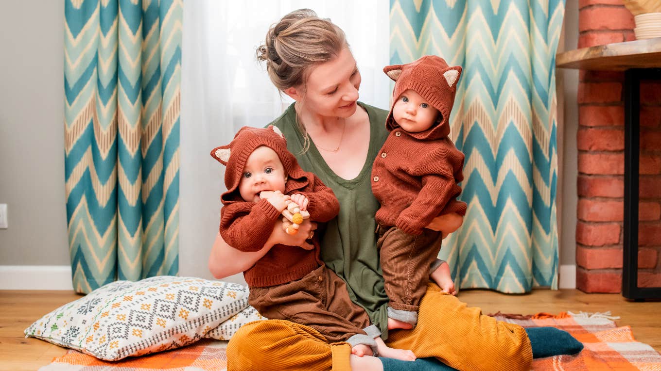 Mom Refuses To Let Her Ex Meet Their Twins After Keeping The Pregnancy Secret When He Abandoned Them mom with twins