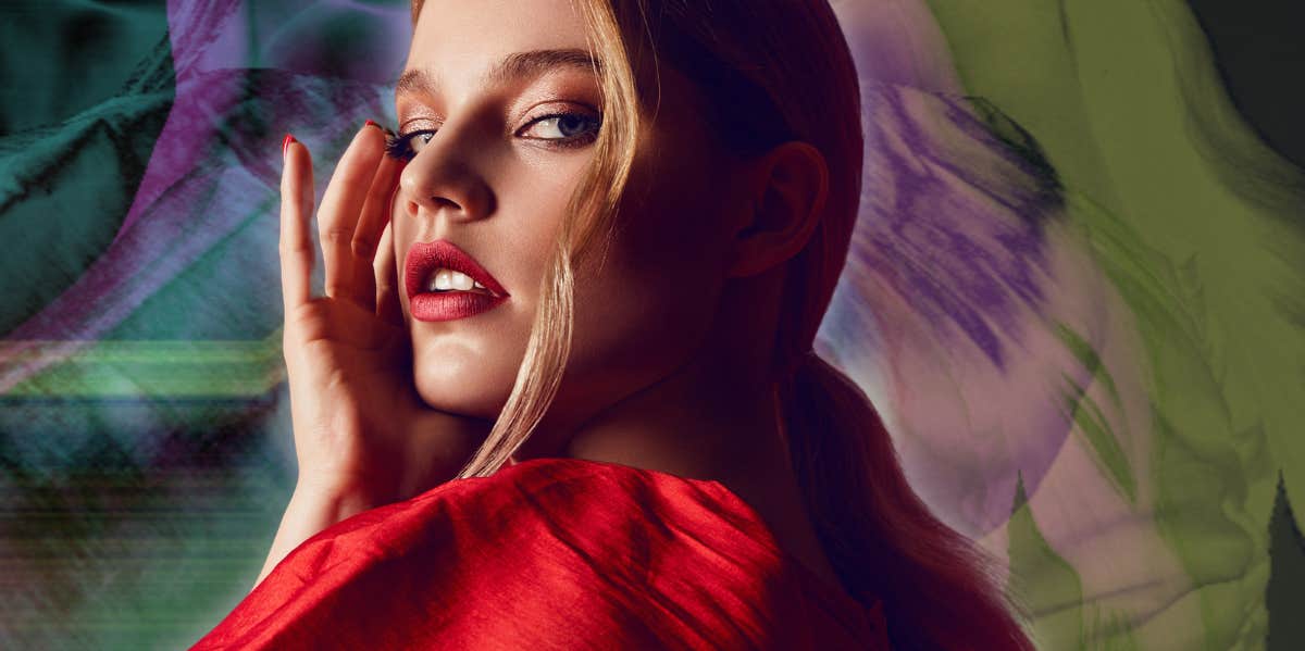 Model Says 'Bigger Moms' Shun Her Because Of 'Hot Phobia' judgmental-looking model