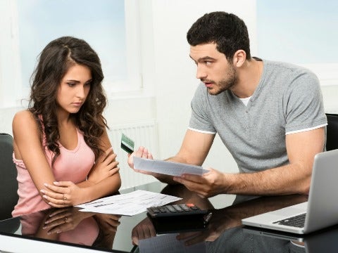 Relationship Expert: Don't Let Finances Rule Your Relationship