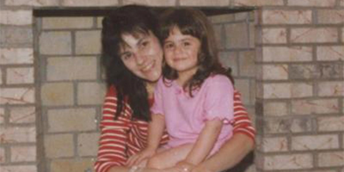 What It's Like To Be The Mother Of A Young Heroin Addict mother and daughter