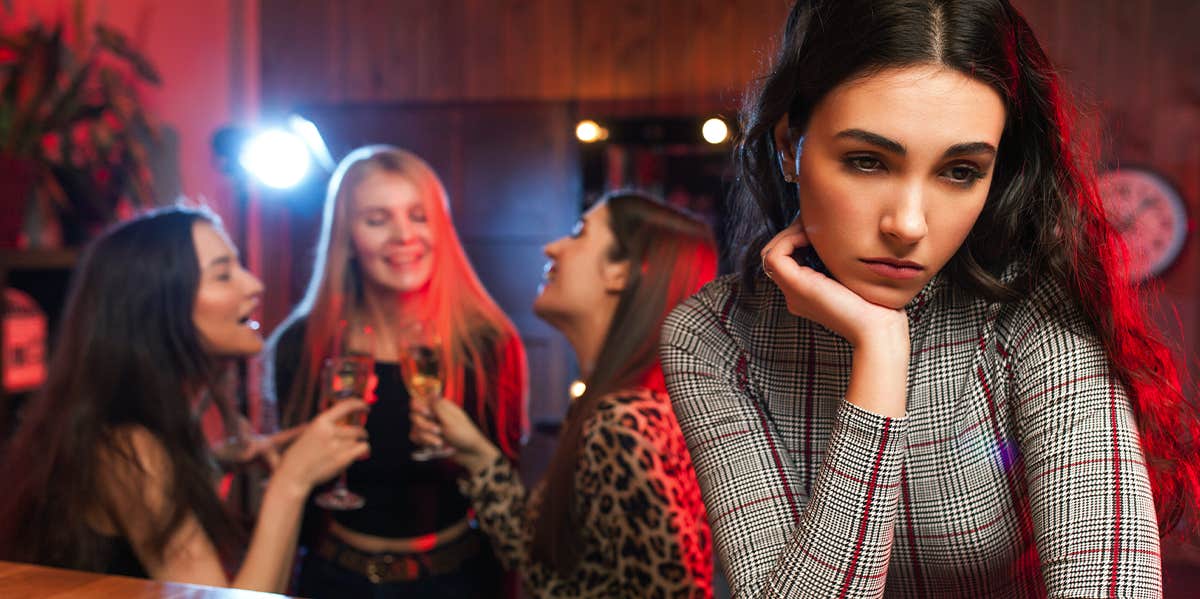 My Narcissistic Friendships Were Ruining My Life — How I Drastically Changed Them girl feeling left out by friend group