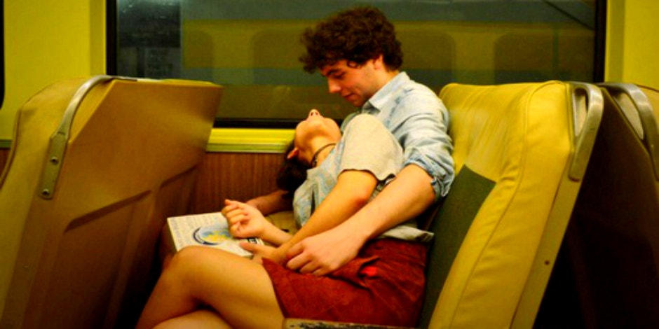 12 Surprising Signs He'll Never Marry You