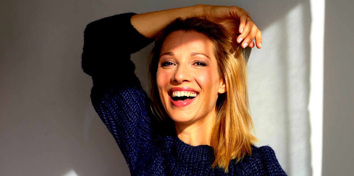 20 Best New Year's Resolutions Ideas For 2021 smiling woman