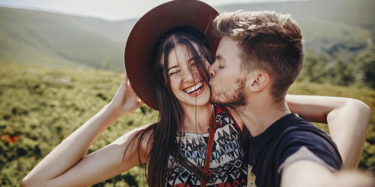 The One Deep Question To Ask If You Want To Get Your Ex Back couple smiling kissing