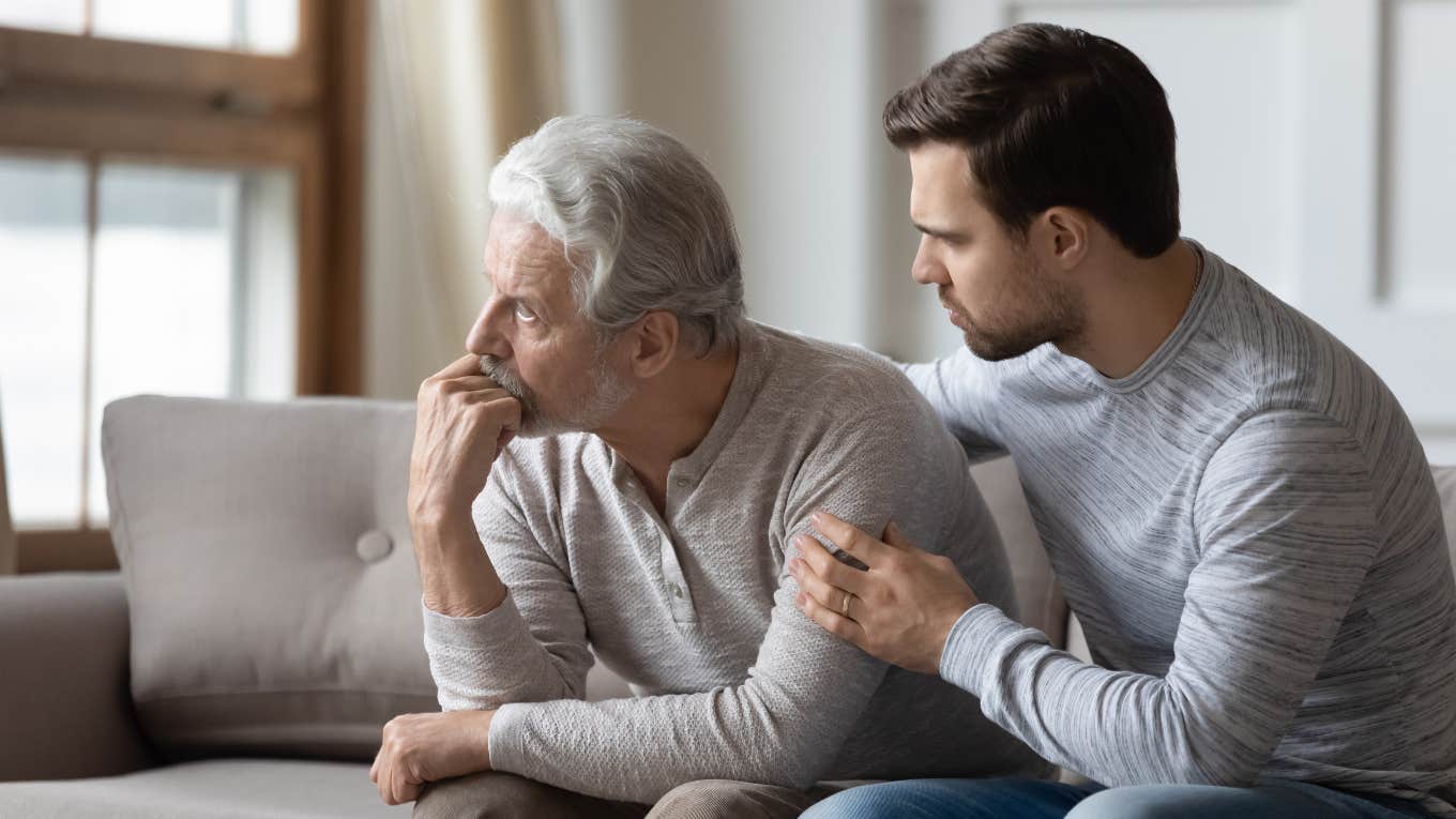 father arguing with adult son about money