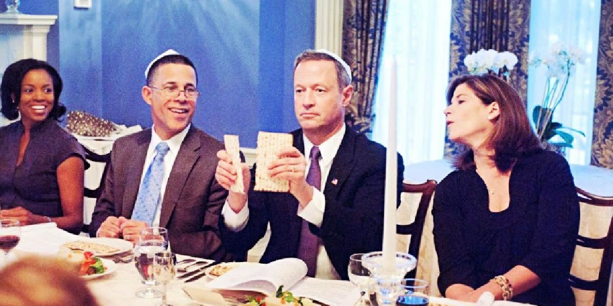 How To Host Your First Passover Seder Meal As A Couple How To Host Your First Passover Seder Meal As A Couple
