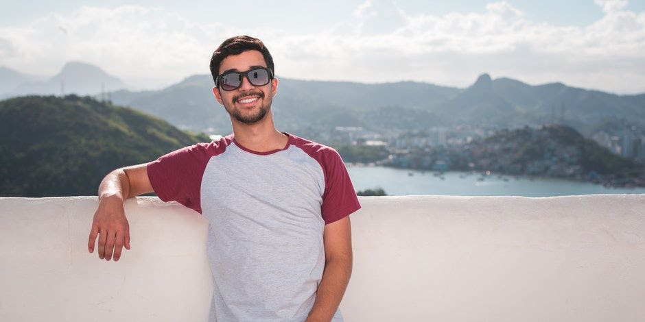 Men With This Zodiac Sign Have Mostly Female Friends, According To Astrology Why Aries Men Prefer Female Friendships Over Their Male Ones, According To Astrology