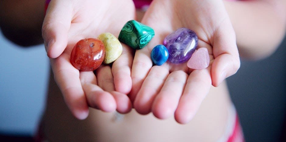 Which Crystals Attract Love And Friendship, Per Astrology