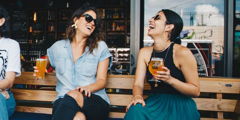 6 Reasons Why People Mistaken Gemini Friendliness As Flirtation, Per Astrology