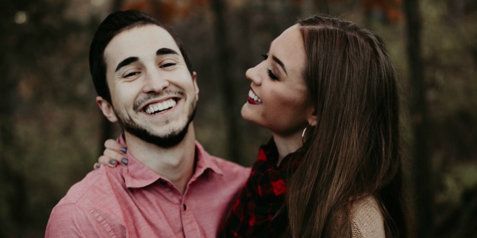 If You Keep Ignoring These Signs, You're Never Going To Find The One couple relationship deal breakers baggage