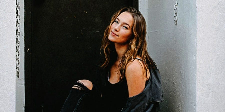 Women With These Dominant Personality Traits Know How To Find True Love Women With These Dominant Personality Traits Know How To Find True Love