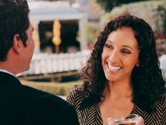 7 Surprisingly Good Places To Meet Someone places to meet singles