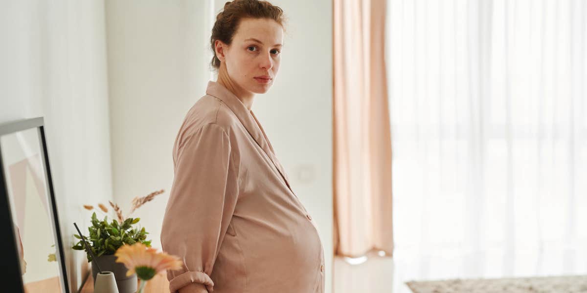 Pregnant Woman Catches Husband & Mom Having An Affair Pregnant woman