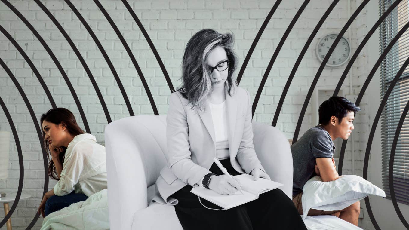 Psychologist Reveals Tiny Habits Of The Unhappiest Couples Therapist in between unhappy couple