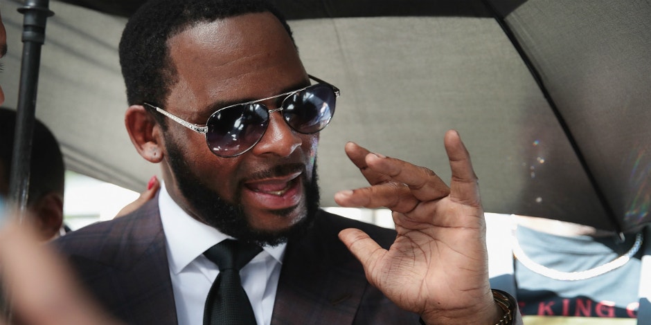 Who Is Dominique Gardner? New Details On R. Kelly's Ex-Girlfriend Who Is Breaking Her Silence In The Upcoming 'Suriving R. Kelly Part II: The Reckoning' Who Is Dominique Gardner? New Details On R. Kelly's Ex-Girlfriend Who Is Breaking Her Silence In The Upcoming 'Suriving R. Kelly Part II: The Reckoning'