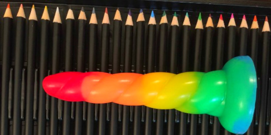 You Know You Want One: Split Peaches Unicorn Horn Sex Toy You Know You Want One: Split Peaches Unicorn Horn Sex Toy