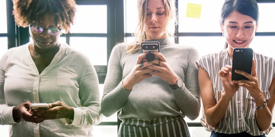 How To Get A Guy To Like You On Dating Sites & Apps, Based On Advice From Men How To Get A Guy To Like You On Dating Sites & Apps, Based On Advice From Men