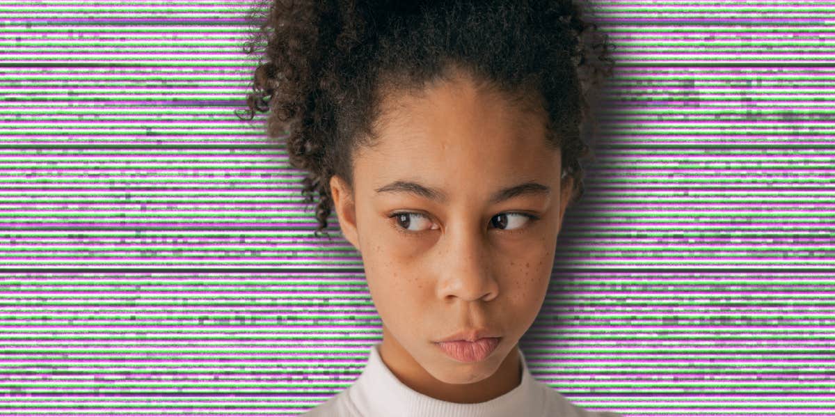 Dad Asks Teen Babysitter To Keep Secrets From His Wife Creeped out teen girl