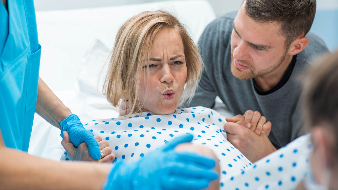 Mom Banned Her Mother-in-Law From The Delivery Room Unless Her Husband Let Her Dad Embarrass Him woman giving birth
