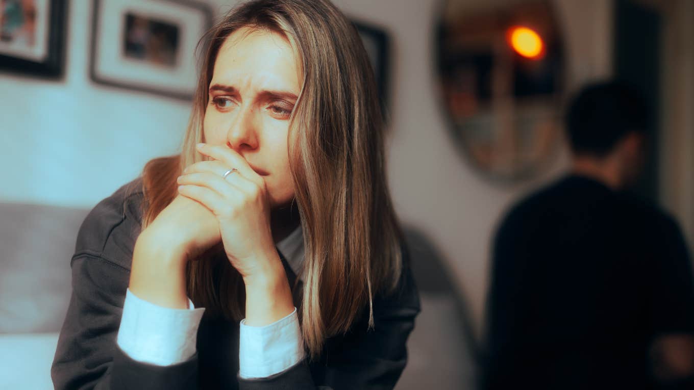 Woman Asks How To Handle Grieving Husband's Trauma Bond To His Best Friend's Widow woman wondering how to handle her grieving husband's trauma