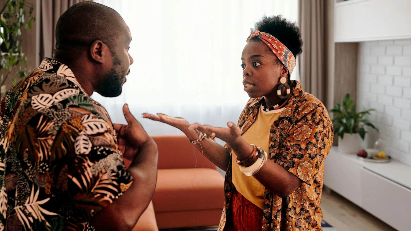 4 Little Ways To Solve Your Marriage Problems Better Than 98% Of Couples Couple arguing