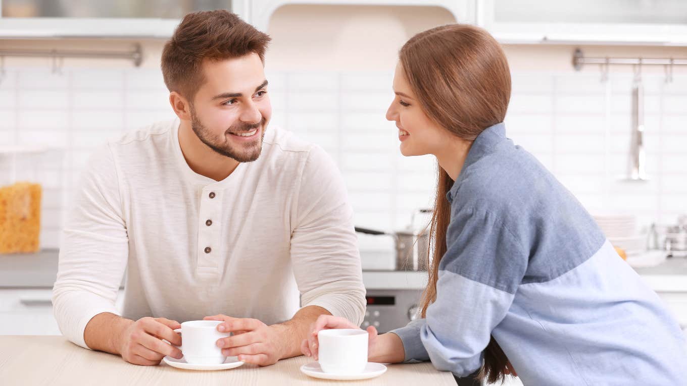 Relationship Expert Reveals The 5 Minute Coffee Hack That Saved Her Marriage couple drinking coffee