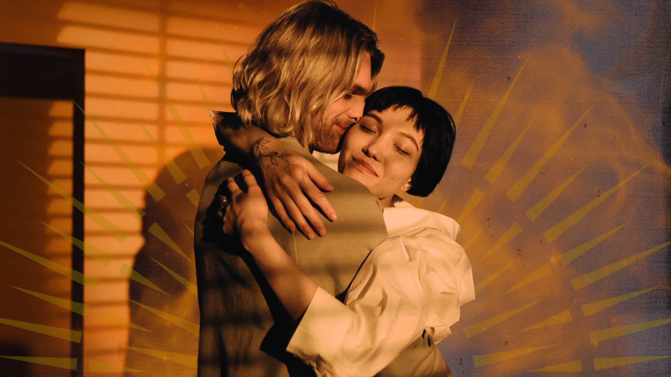 7 Relationship Types That Just Work Couple embracing passionately