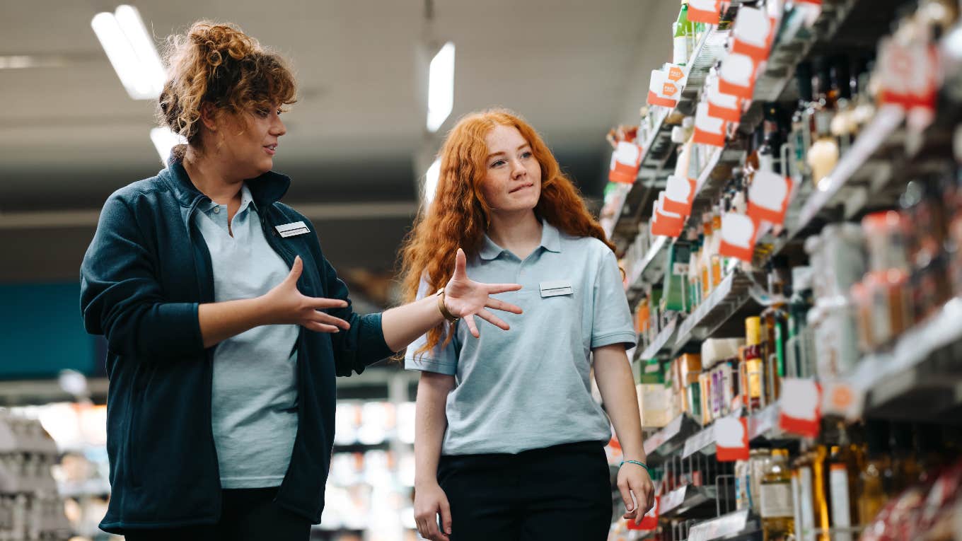Woman Quit Job On First Day After Being Refused A Lunch Break store manager training employee
