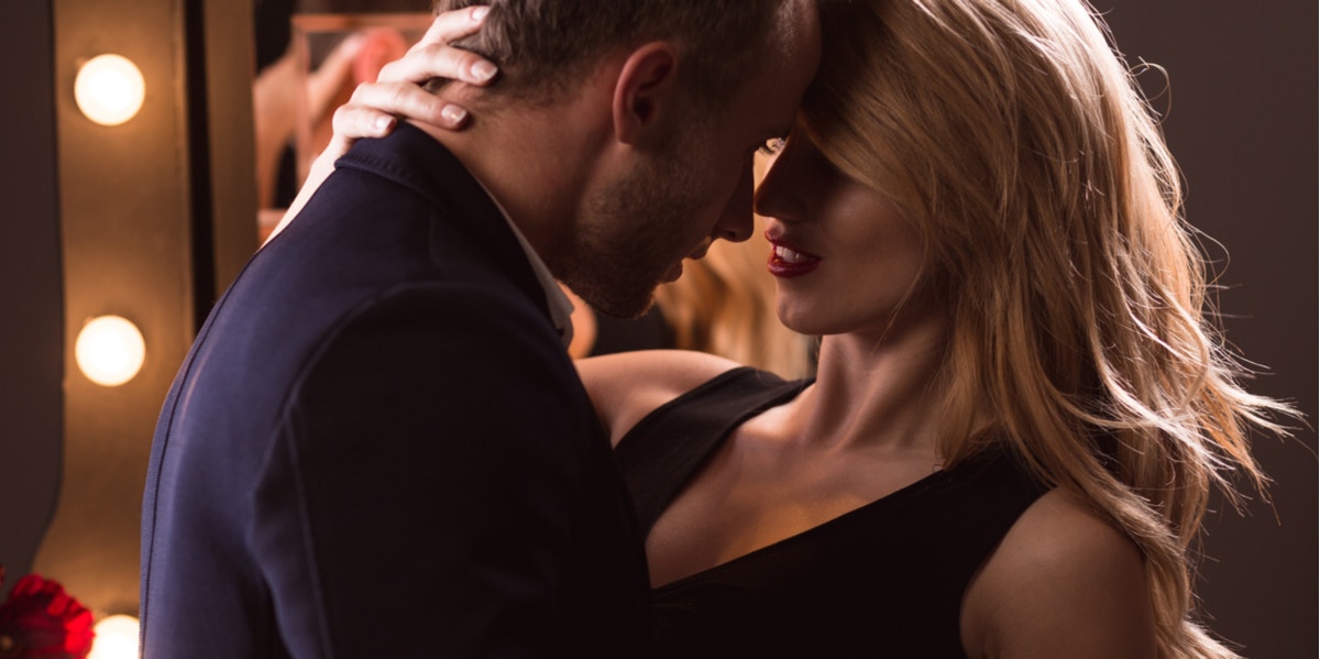 The 4 "Types" Of Men: How To Seduce The Right Guy, The Right Way woman seducing man