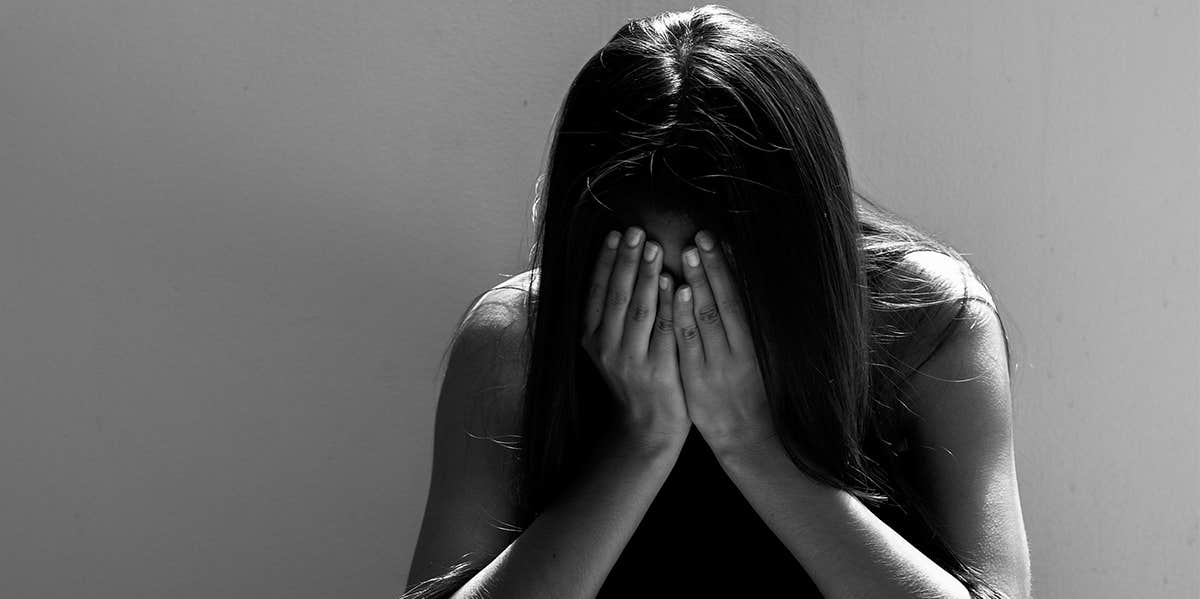 What You Need To Realize About Someone Who Self-Harms crying woman